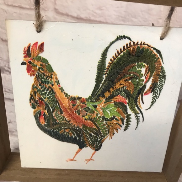 Rooster Decor - Picture 2 of 3